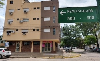 CONSULTORIOS GUEMES - ( Rcia Chaco ) - No se da información por Chat -