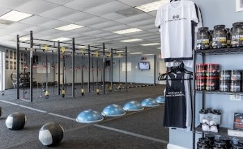 College Parkway P-Fit | The Platinum Standard of Fitness